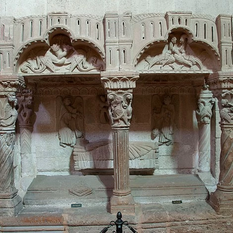 7. Iglesia de Santa María Magdalena