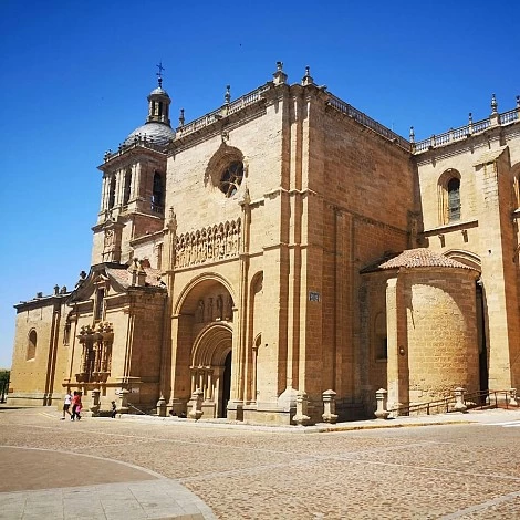 Toro, land of wine and Mudejar art