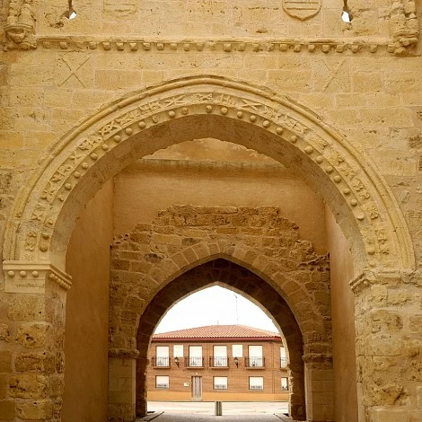 Puerta de San Andrés en detalle