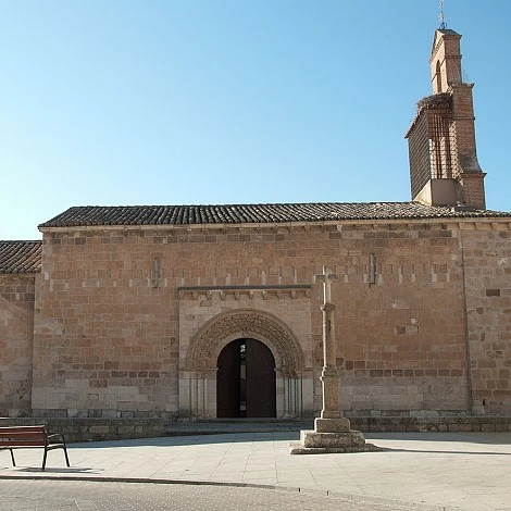 2. Iglesia de San Claudio de Olivares